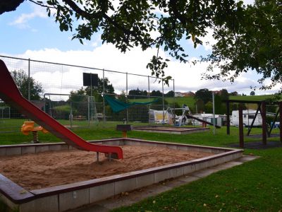 Spielplatz3.jpg